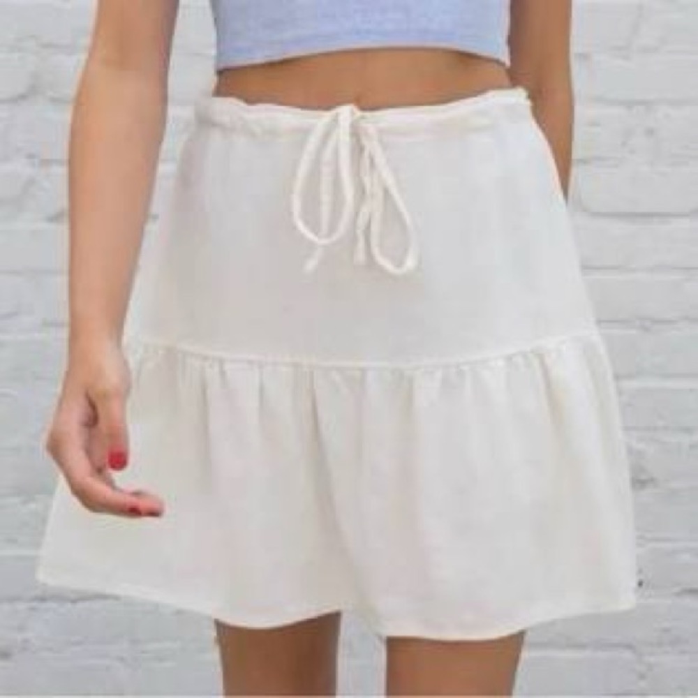 Brandy Melville Cream Tiered Mini Skirt with Tie Front